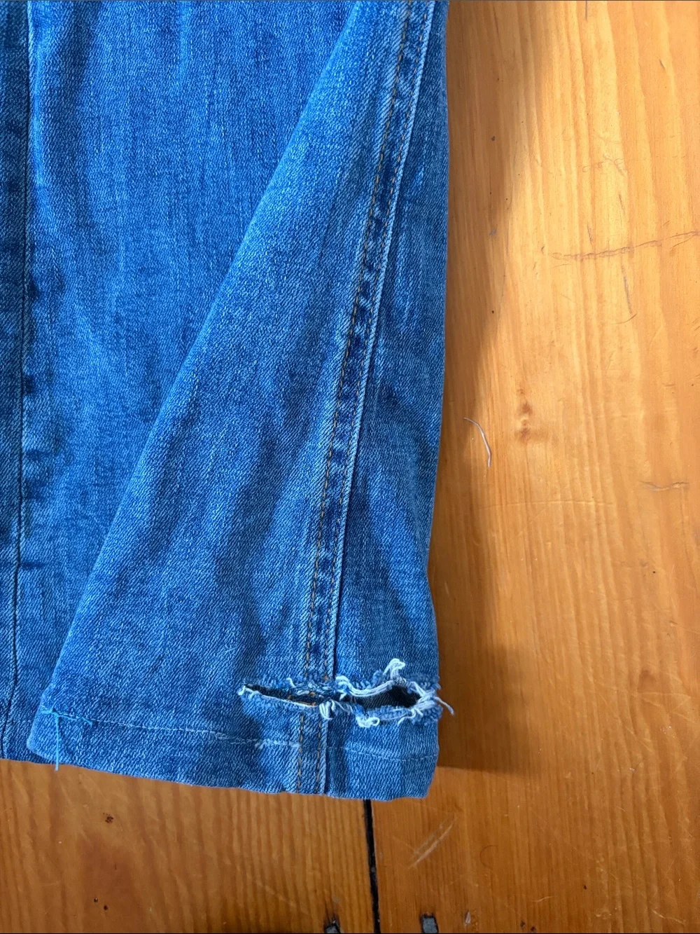 Zara Medium Blue Flared Women's Jeans - Picture 2 of 3